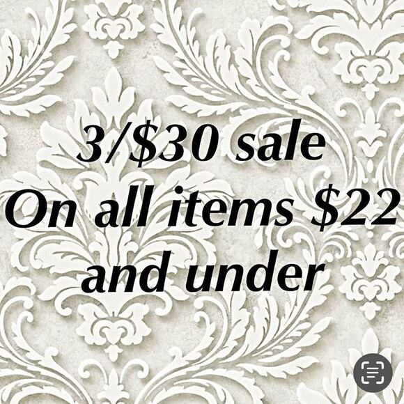 Lulus personal record waffle v neck top XS - Picture 7 of 7